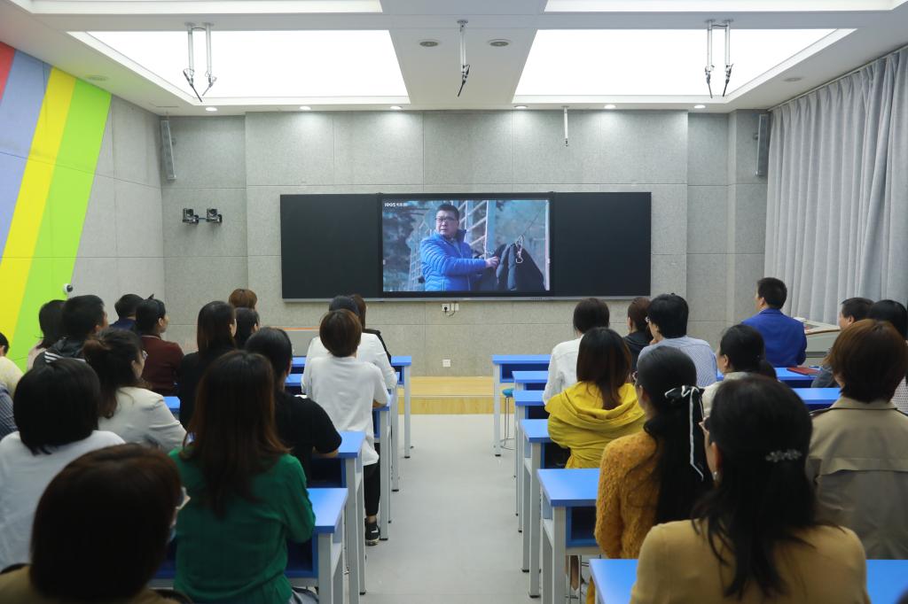 12D7F